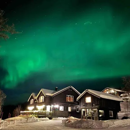 Feriehus Med Ti Senger Pa Skaidi Hammerfest Exterior photo