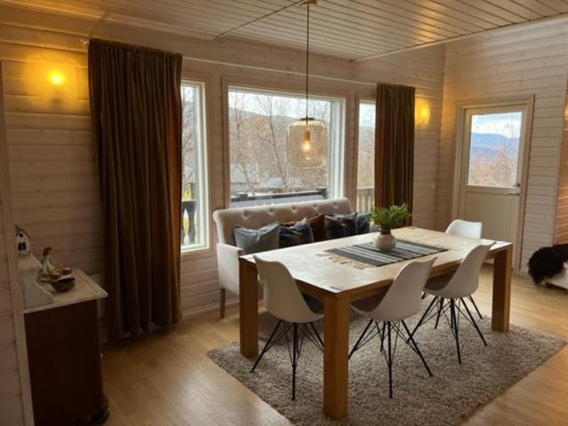 Holiday home Med Ti Senger Pa Skaidi *